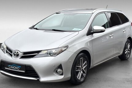 Toyota Auris Edition Klima Navi Kamera 132.068 km 8.800 &euro; Wuppertal 42327