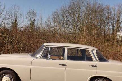 Mercedes-Benz 200 78.642 km 9.999 &euro; Mettmann 40822