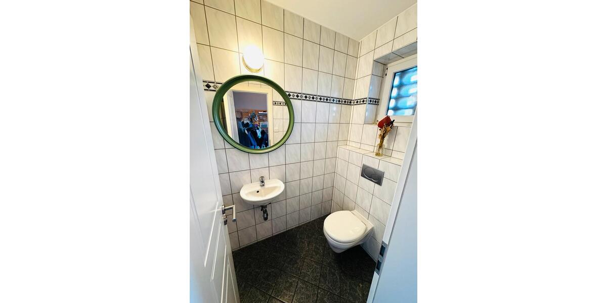 Gepflegtes Reihenmittelhaus in Moers-Repelen am Jungbornpark 4 zimmer