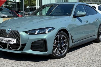 BMW i4 26.636 km 52.960 &euro; Mülheim 45472