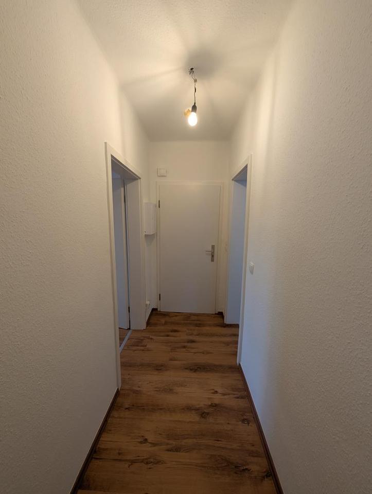 ~ Frisch renoviert mit modernem Bad und Küche ~ zimmer