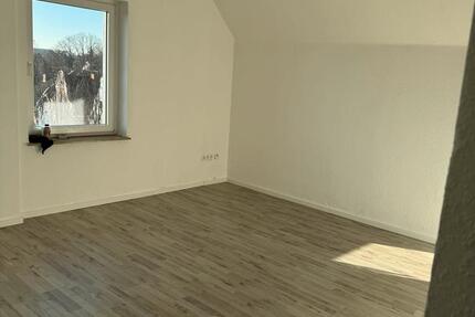 Wohnung Recklinghausen - 2.5 Zimmer, 65 m&sup2;, 600&euro; | Angebot:25656593