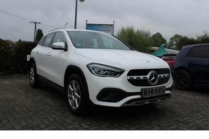 Mercedes GLA 200 d Progressive-NAVI/LED/SHZ/APP/