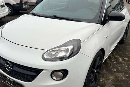Opel Adam 131.358 km 6.950 &euro; Castrop-Rauxel 44575