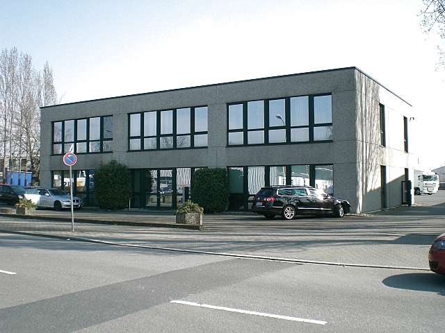 Büro in Krefeld 4.050 € 540 m²