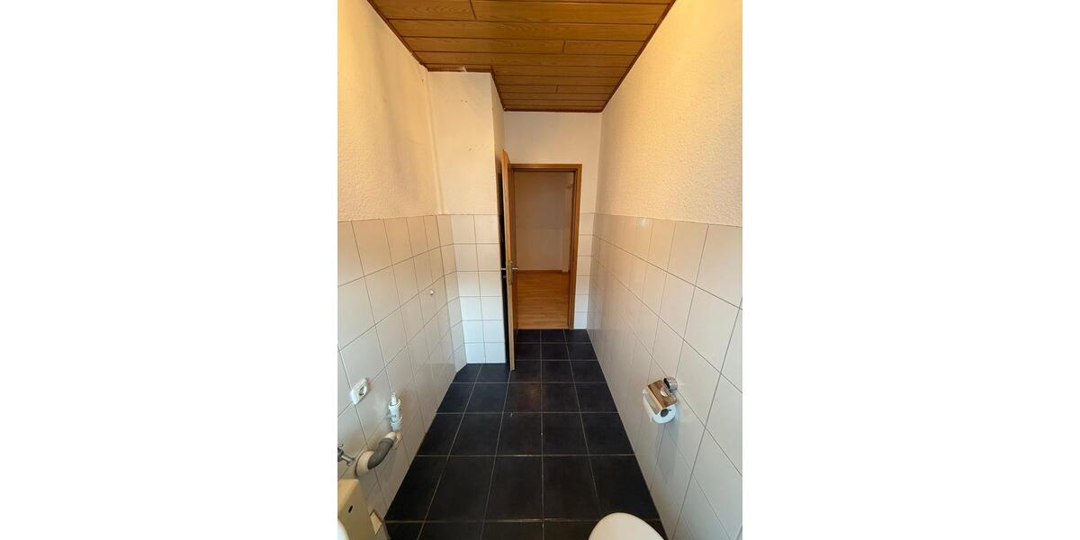 Großzügige 3,5-Zimmer-Wohnung in zentraler Lage von Bochum-Watten 3.5 zimmer