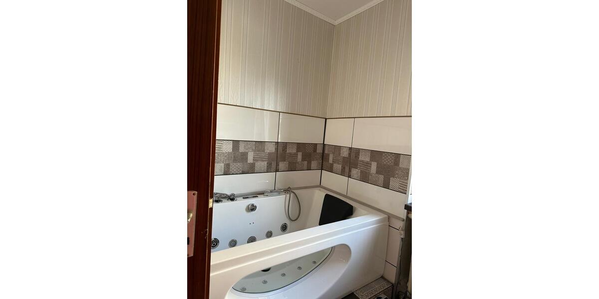 Zweiparteienhaus mit großem Grundstück in Marl Sinsen 12 zimmer