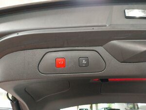 Opel Grandland X Elegance NAVI CARPLAY SHZ MATRIX ACC E 62.053 km 24.390 &euro; HAAN 42781