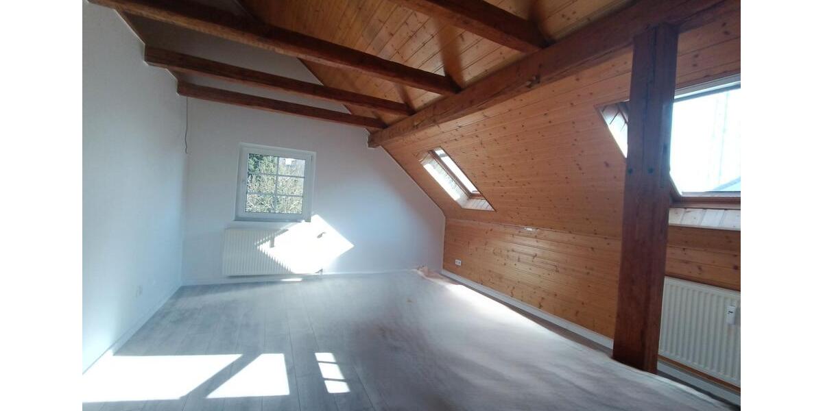 Erdgeschoßwohnung Herdecke - 5.5 Zimmer, 210 m&sup2;, 1.850&euro; | Angebot:26420601