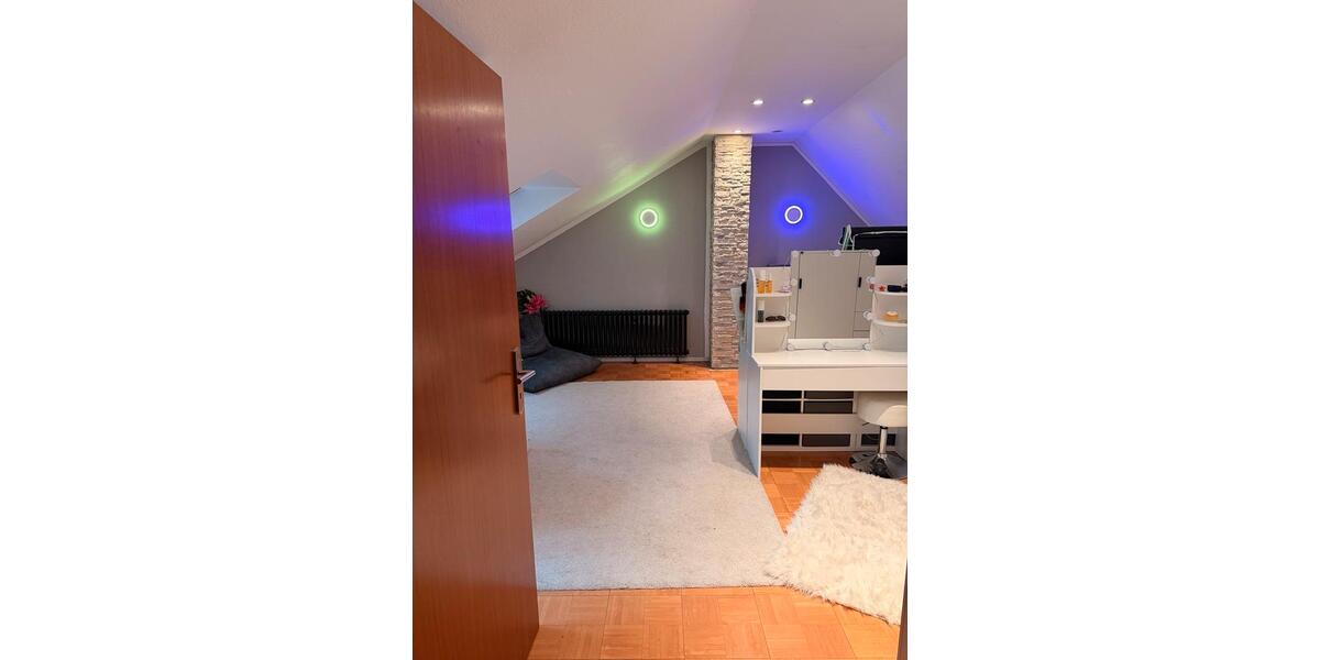 Reihenhaus Duisburg Walsum - 4 Zimmer, 130 m&sup2;, 389.000&euro; | Angebot:27440795