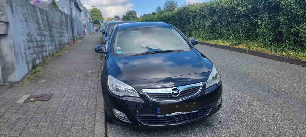 Opel Astra 154.000 km 2.900 &euro; Wuppertal 42389
