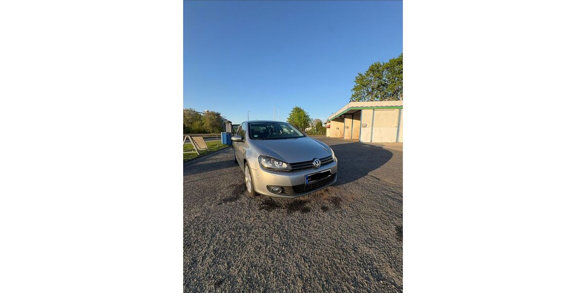 VW Golf 201.000 km 3.900 &euro; Ratingen 40880