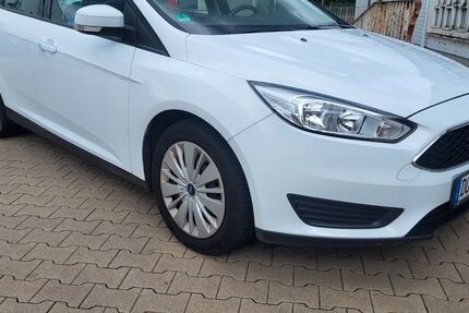Ford Focus 52.107 km 6.750 &euro; Witten 58454