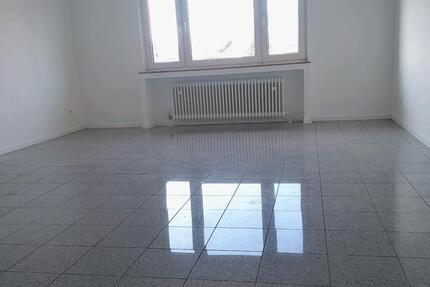 Wohnung Oberhausen Biefang - 4 Zimmer, 98 m&sup2;, 860&euro; | Angebot:25656571