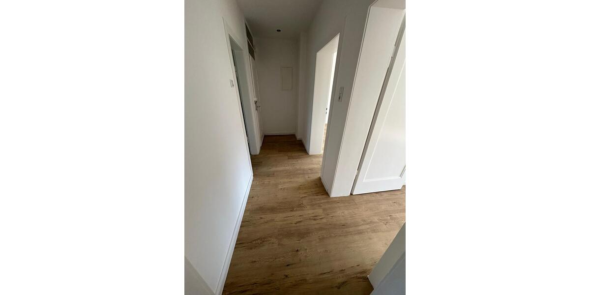 Etagenwohnung Wuppertal Sedansberg - 2 Zimmer, 61 m&sup2;, 600&euro; | Angebot:26252934