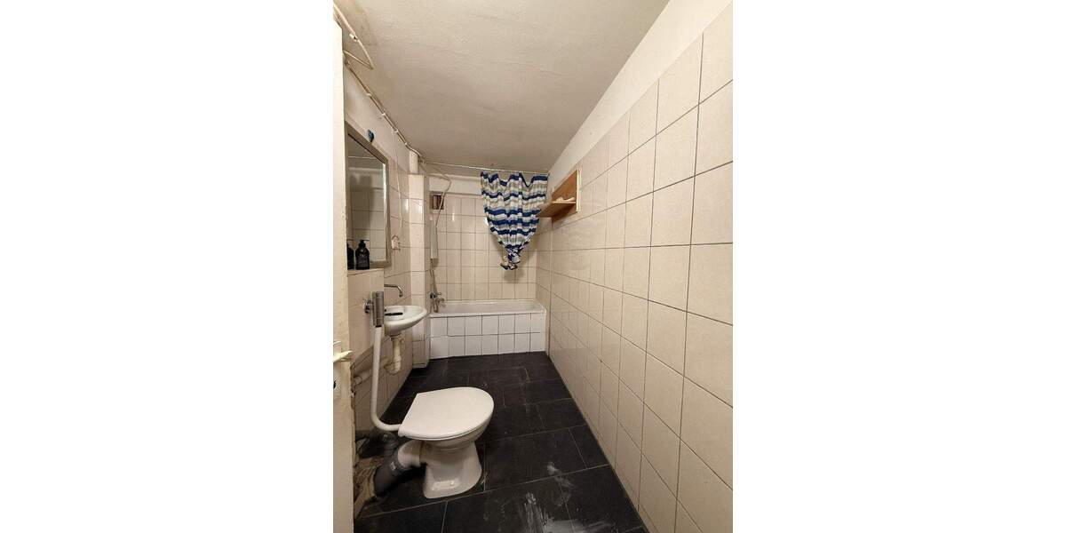 Etagenwohnung Duisburg Marxloh - 3 Zimmer, 55 m&sup2;, 385&euro; | Angebot:25673782