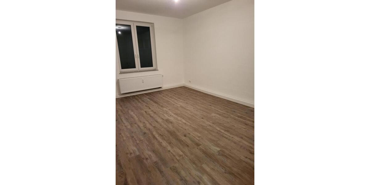 4 Zimmer Wohnung mit Balkon im 2ten OG in Herne 4 zimmer