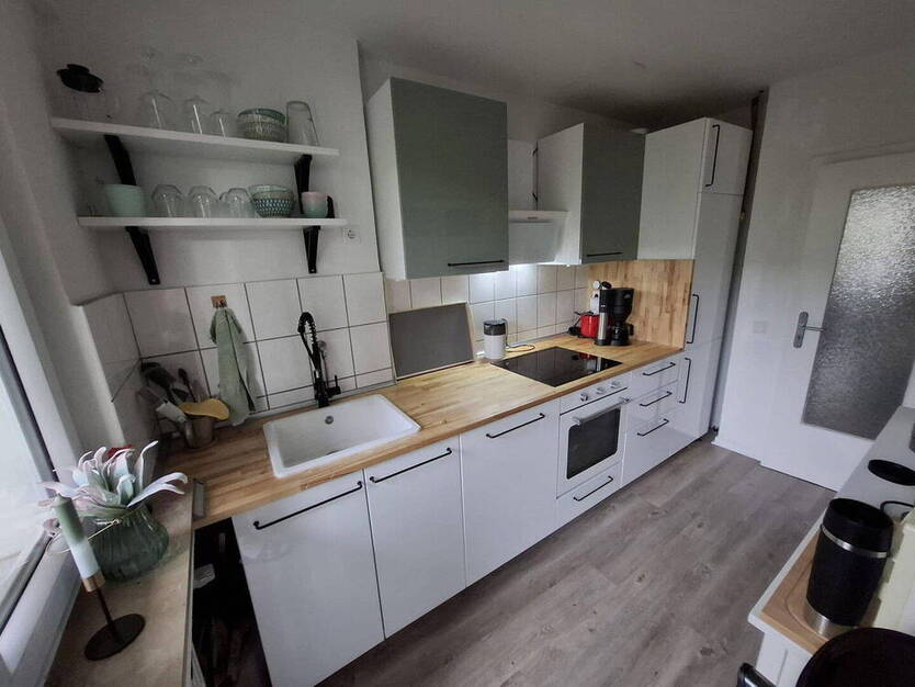 Schöne helle Wohnung in Düsseldorf Eller inkl. EBK