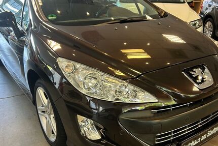 Peugeot 308 115.000 km 7.999 &euro; Bochum 44791