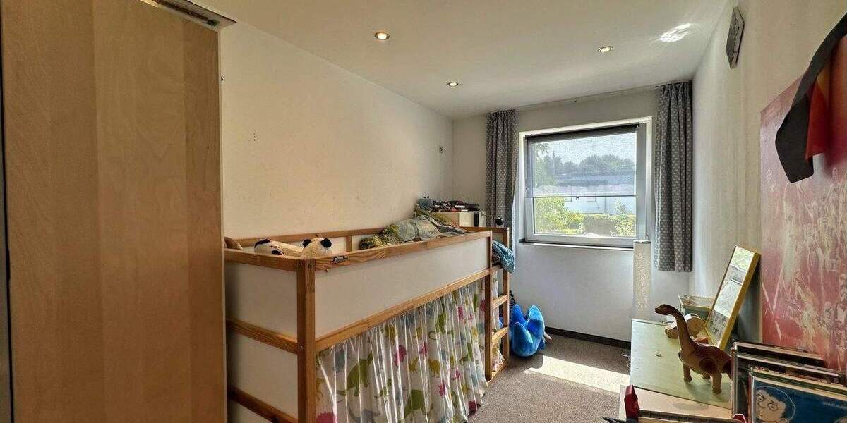 Modernisiertes Reihenendhaus mit Charme in ruhiger Wohnlage 5 zimmer