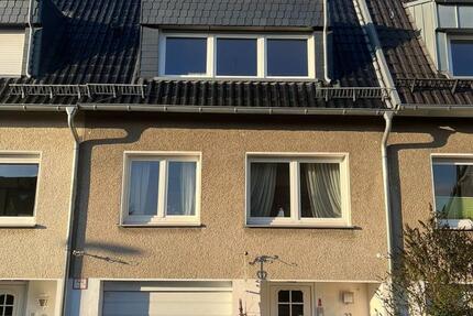 Haus Essen Stadtbezirk VIII - 6 Zimmer, 160 m&sup2;, 480.000&euro; | Angebot:26423533