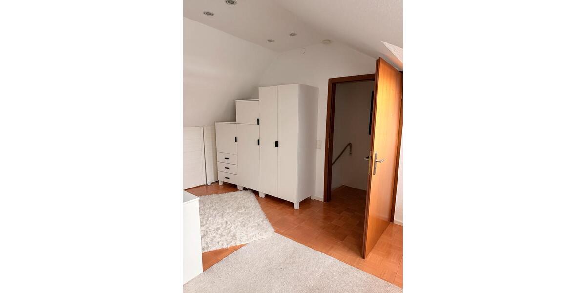 Reihenhaus Duisburg Walsum - 4 Zimmer, 130 m&sup2;, 389.000&euro; | Angebot:27440795