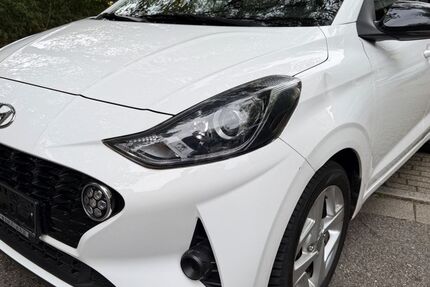 Hyundai i10 24.846 km 9.700 &euro; Essen 45276