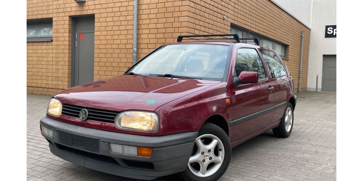 VW Golf 109.847 km 3.450 &euro; Essen 45326