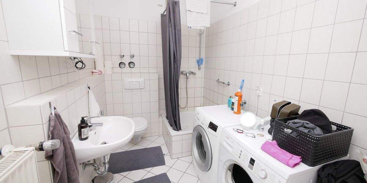 Gepflegte u. effizient geschnittene 2,5 Raum-Etagenwohnung mit Einbauküche in Gelsenkirchen Erle 2 zimmer