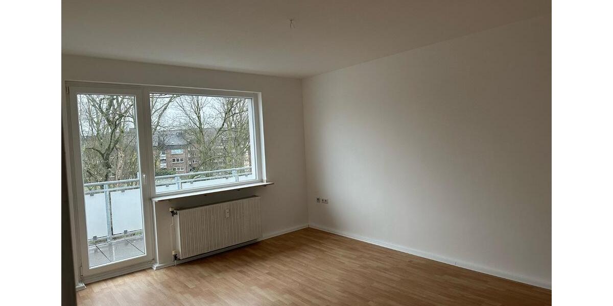 von privat: 3-Zimmerwohnung in Oberhausen Lirich zentrale Lage 3 zimmer