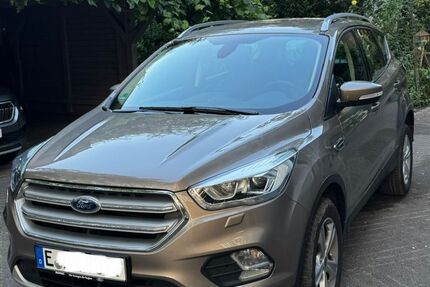Ford Kuga 55.657 km 13.900 &euro; Essen 45307
