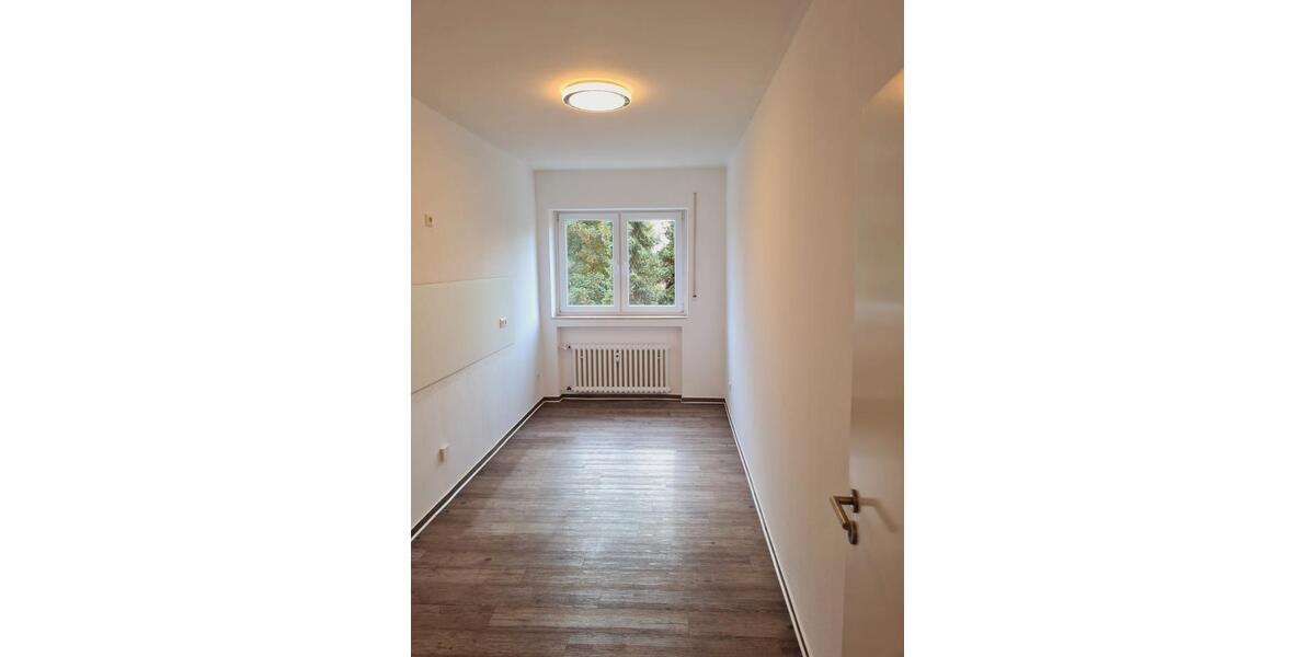 Dachgeschoßwohnung Dinslaken Lohberg - 2.5 Zimmer, 72 m&sup2;, 185.000&euro; | Angebot:27446989