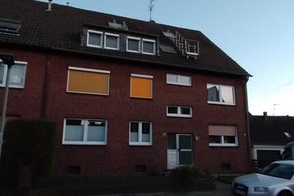 75 qm Dachgeschosswohnung, Einzelgarage und Garten in OB - Heide 3 zimmer