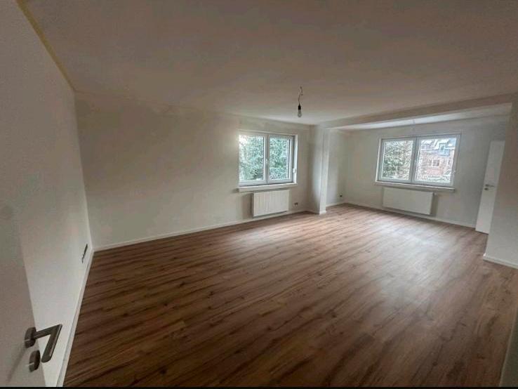 Etagenwohnung Duisburg Rheinhausen - 3.5 Zimmer, 85 m&sup2;, 930&euro; | Angebot:25656469