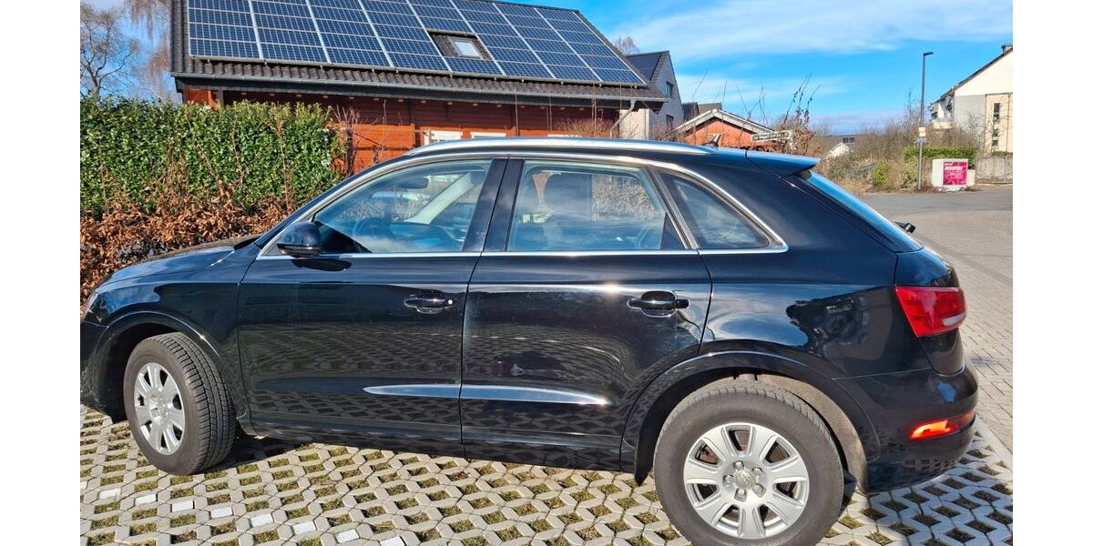 Audi Q3 92.500 km 18.000 &euro; Haan 42781