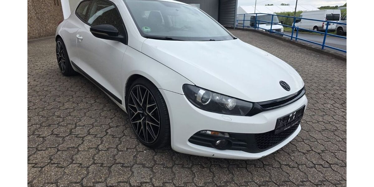 VW Scirocco 159.000 km 8.499 &euro; Moers 47441