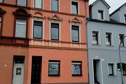 Duisburg Meideich, unrenoviert, 4 Zimmer, ca.92 qm zimmer