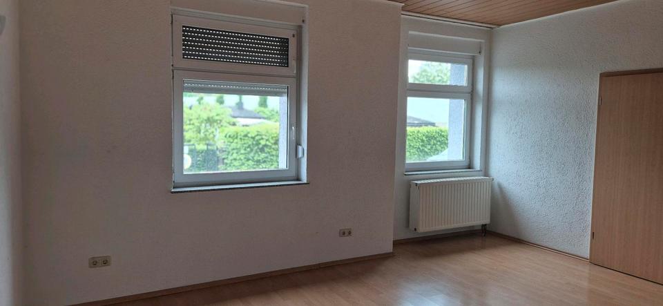 Etagenwohnung Bochum Bochum-Mitte - 1 Zimmer, 74 m&sup2;, 900&euro; | Angebot:26451327