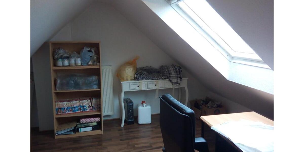 Außergewöhnliche 4,5-Zimmer Wohnung mit beheizter Nutzfläche im S 4.5 zimmer