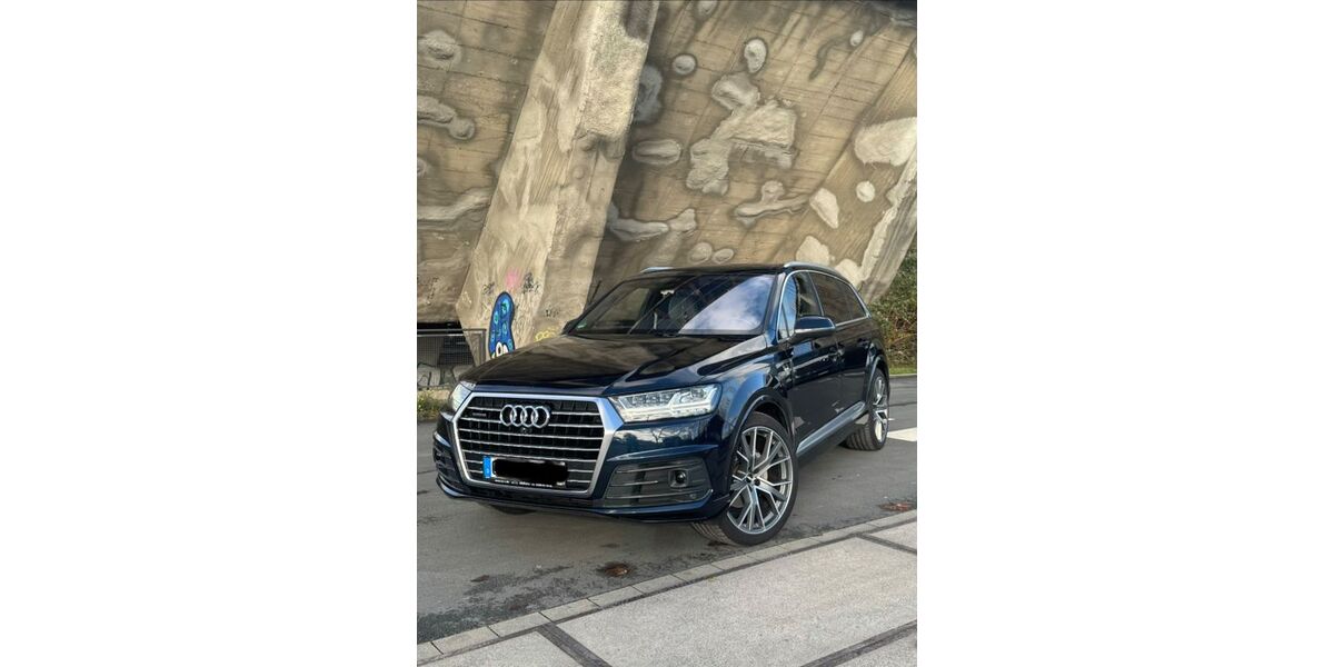 Audi Q7 119.900 km 31.999 &euro; Gelsenkirchen 45879