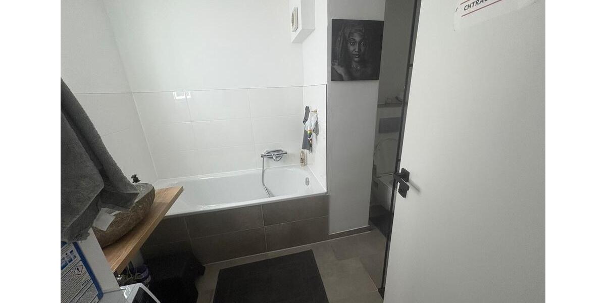 Einfamilienhaus Moers - 4 Zimmer, 115 m&sup2;, 1.390&euro; | Angebot:25794777