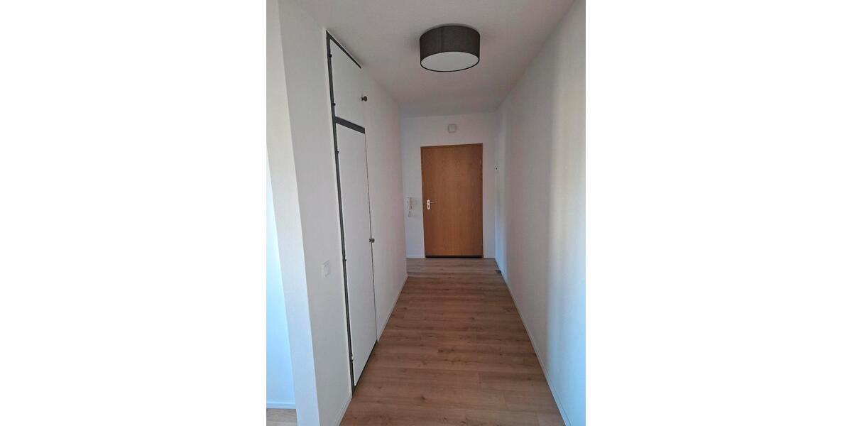 Etagenwohnung Schwelm - 3 Zimmer, 88 m&sup2;, 760&euro; | Angebot:25635905