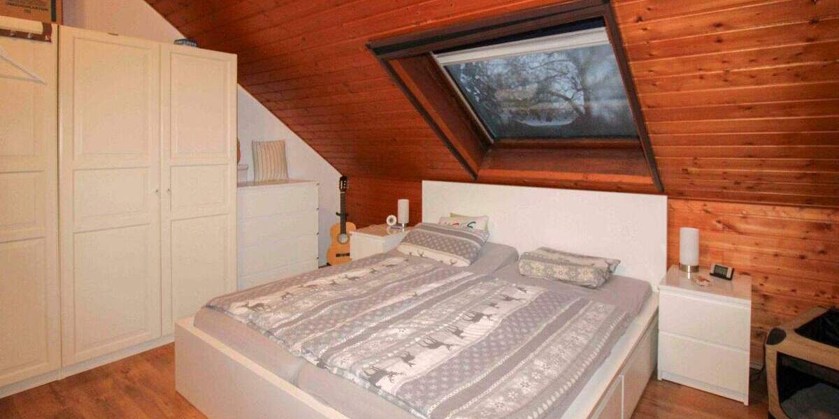 Reihenmittelhaus Duisburg Neumühl - 4 Zimmer, 110 m&sup2;, 255.000&euro; | Angebot:25691490