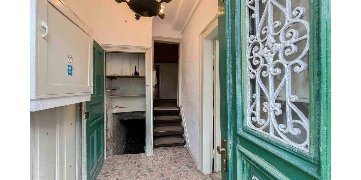 Einfamilienhaus Solingen Gräfrath - 6 Zimmer, 108 m&sup2;, 160.000&euro; | Angebot:26929918
