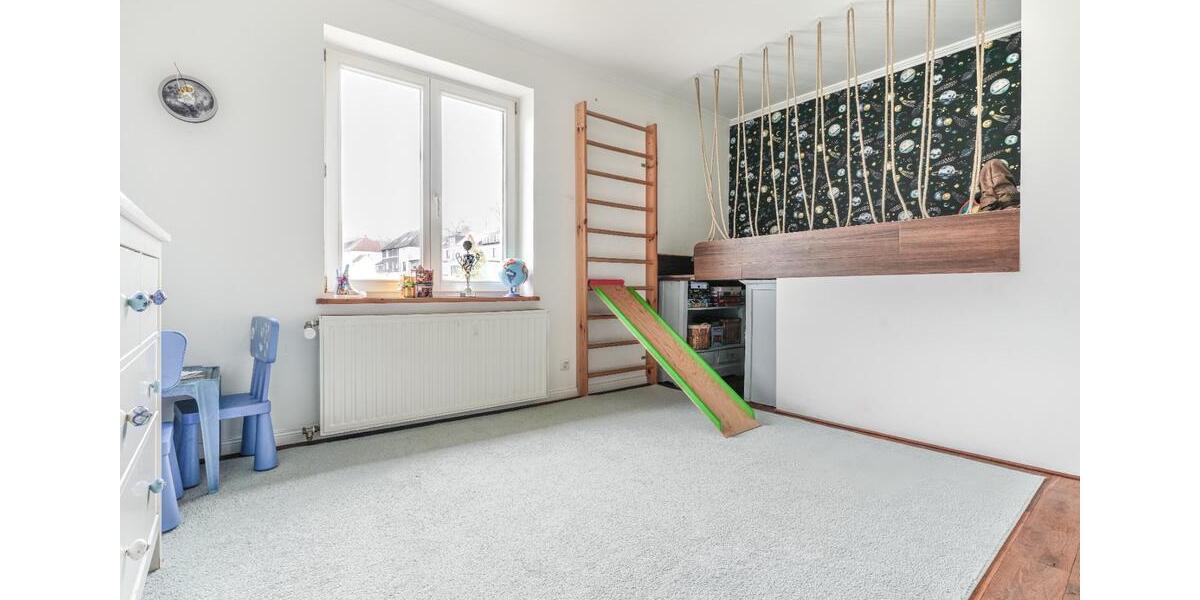Doppelhaushälfte Essen Stadtbezirk VIII - 4 Zimmer, 127 m&sup2;, 2.150&euro; | Angebot:25657664