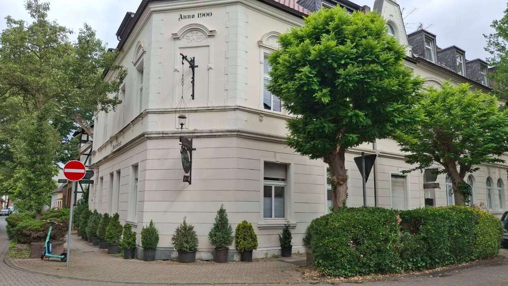 Einfamilienhaus Mülheim Rechtsruhr-Nord - 16 Zimmer, 392 m&sup2;, 520.000&euro; | Angebot:26814210