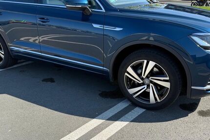 VW Touareg 105.000 km 36.100 &euro; Gelsenkirchen 45881