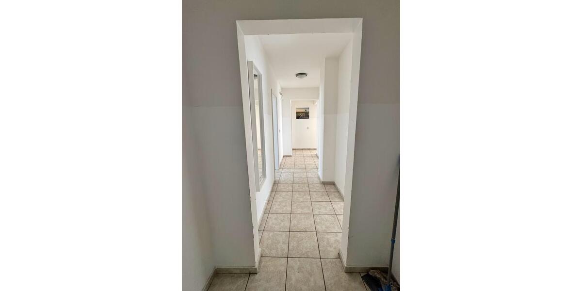 Sanierte möblierte 4,5 Zimmerwohnung 2 Bäder Einbauküche 4.5 zimmer