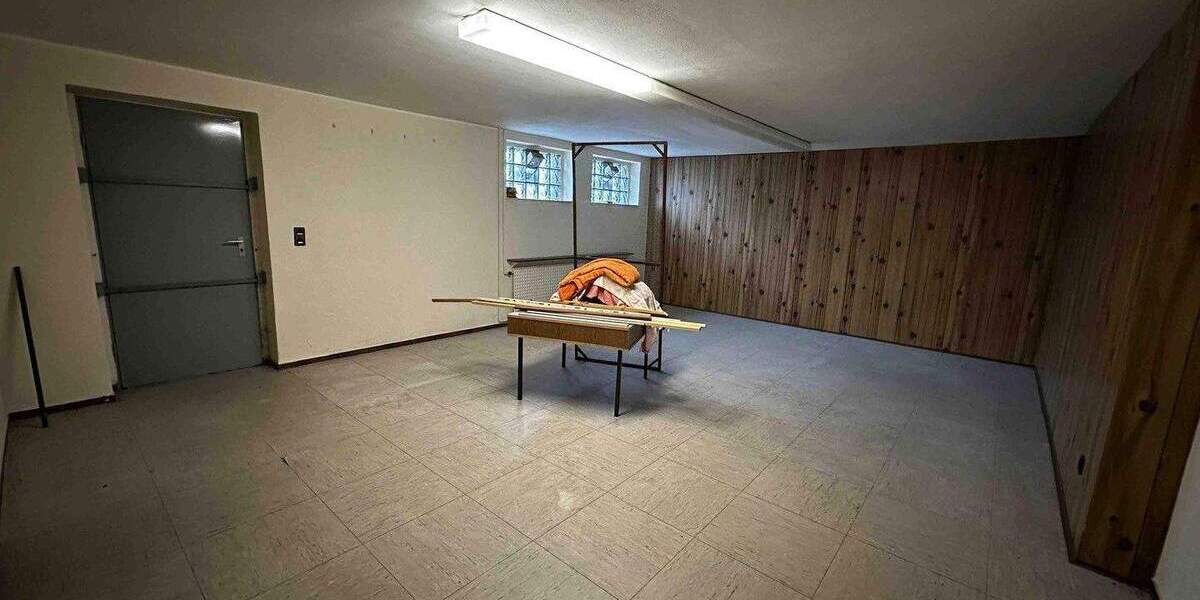 Mehrgenerationenhaus 3-Familenhaus (Mischgebiet, Gewerbe möglich) 9 zimmer