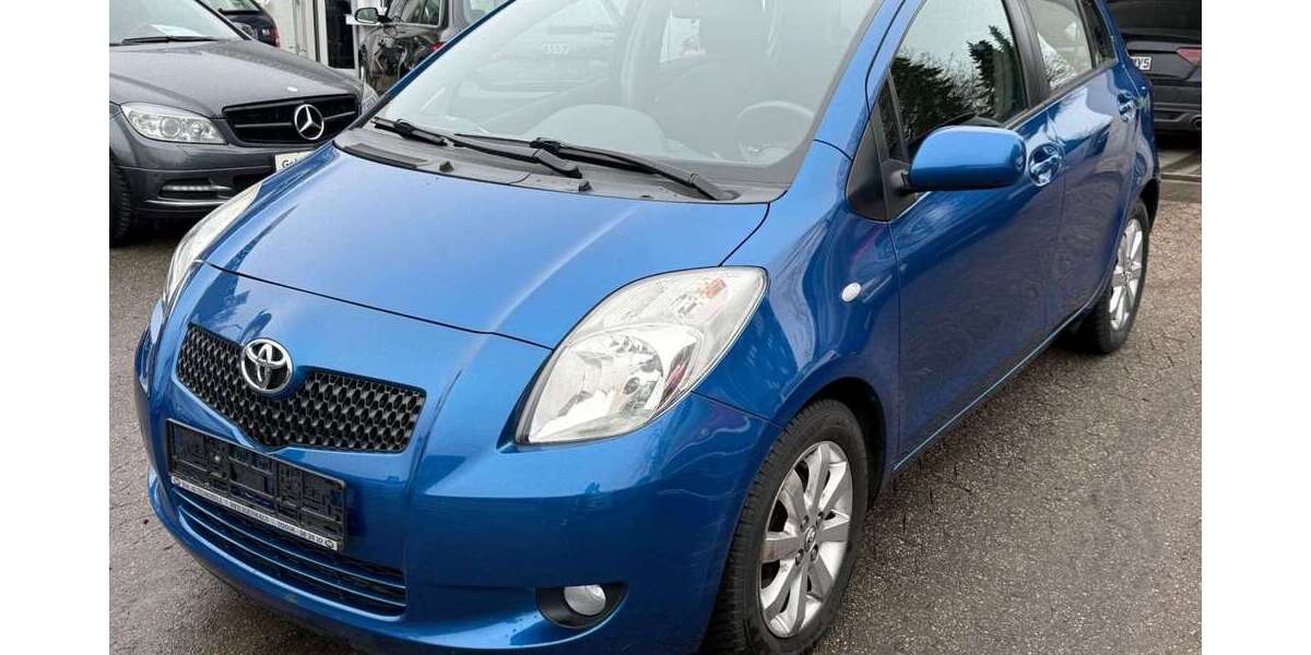 Toyota Yaris 123.565 km 3.998 &euro; Heiligenhaus 42579